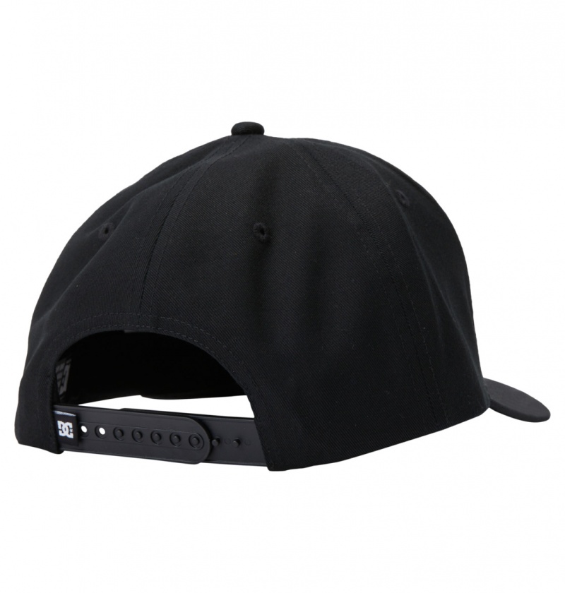 Black DC Shoes Slacker - Snapback Cap | ZVY-279351